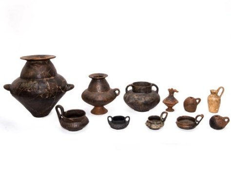 Il ricco corredo dalla Tomba 81 dalla necropoli dell'antica Collatia ora esposto nella nuova sala al museo nazionale Romano di Roma 