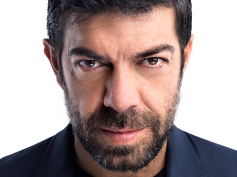 20150605-favino-800x600