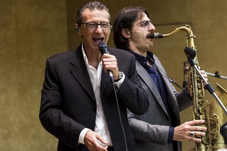 56420-il-jazz-viaggia-in-metro-max-ionata-hammond-trio-special-guest-gege-telesforo-alla-stazione-metro