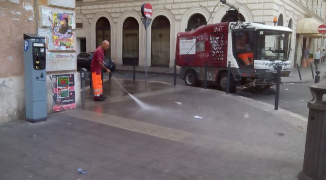 Termini, ancora interventi al contrasto dei venditori abusivi.
