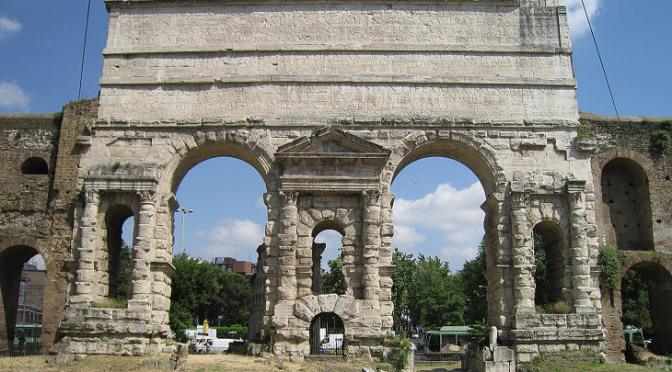 Porta Maggiore un degrado senza fine