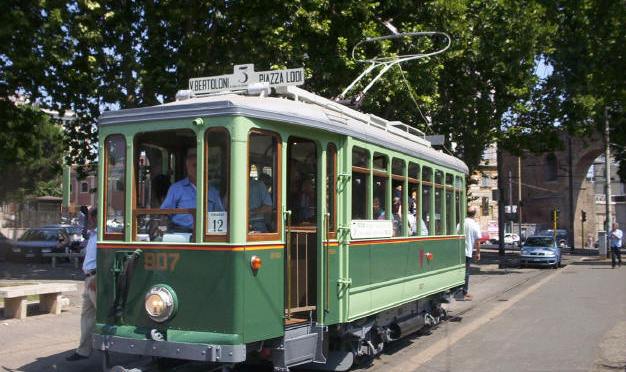 30 aprile 2017: Torna il tram storico 907 a Porta Maggiore