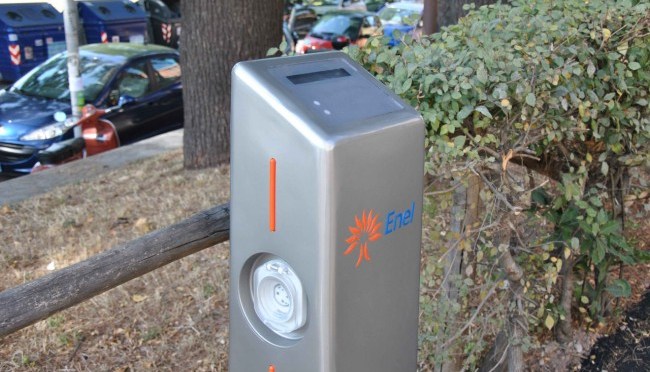 L’Esquilino e le colonnine per la ricarica dei veicoli a trazione elettrica