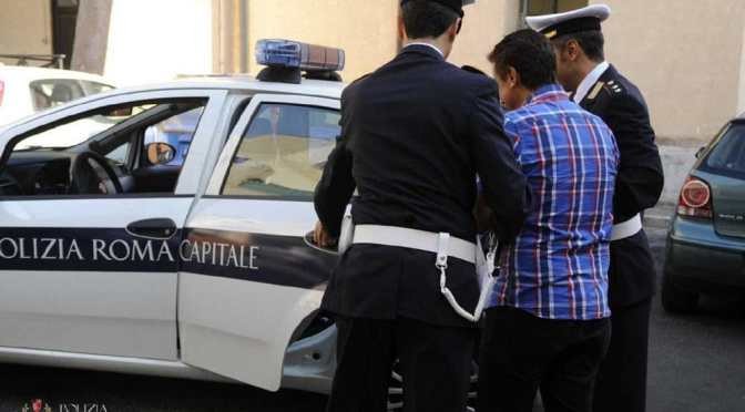 Centro, intensa attività della Polizia Locale: ieri arrestate quattro persone.