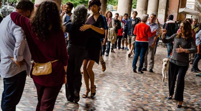 16 giugno 2018 dalle 18,30 Tango e MIlonga dalle 21,00 Samba al Gatsby Cafè