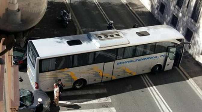 Comunicato stampa della rete “Motus” sul problema dei bus turistici nel Centro di Roma