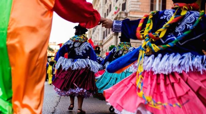 3 marzo 2019 “Tutti i colori del Carnevale” sfilata multietnica per le strade del Rione Esquilino
