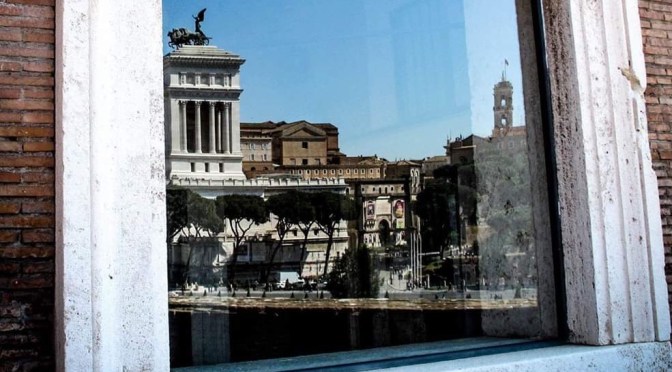 23/03/2020 – 03/04/2020 #FinestresuRoma, il contest fotografico per #laculturaincasa