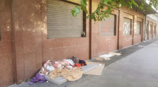 Emergenza sociale all’Esquilino: le soluzioni del Comune che non risolvono nulla