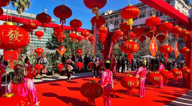 5/2/23 Immagini della Festa delle Lanterne a Piazza Vittorio
