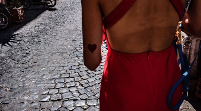 Dal 30/3 al 12/4/23 “Oltre la cornice” Mostra di Attilio Ulisse al Gatsby Cafè