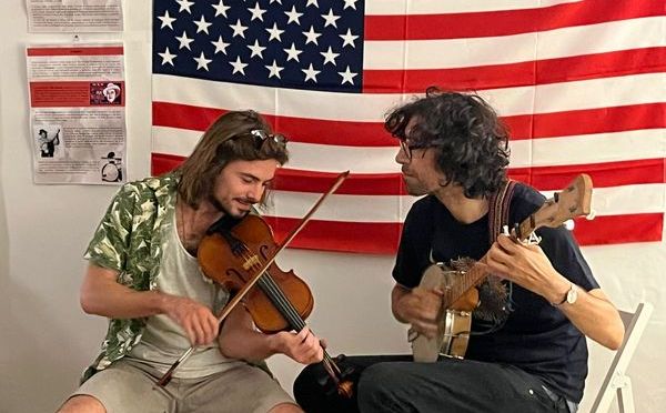 27/7/23 “On The Porch” al Gatsby Cafè