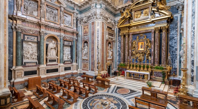 Papa Francesco verrà sepolto nella Basilica di Santa Maria Maggiore. Altri sette papi nei secoli precedenti hanno scelto di riposare nello stesso luogo
