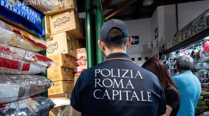 17/6/25 Mercato Esquilino: controlli a tappeto della Polizia Locale. Riscontrate irregolarità per un ammontare superiore a 10mila euro di sanzioni 
